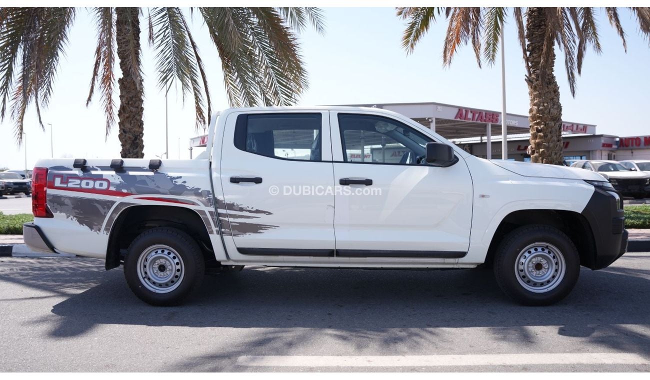 ميتسوبيشي L200 Mitsubishi L200 2.4L Petrol DCabin 2WD GL 5MT MY-2024