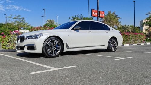 BMW M760Li