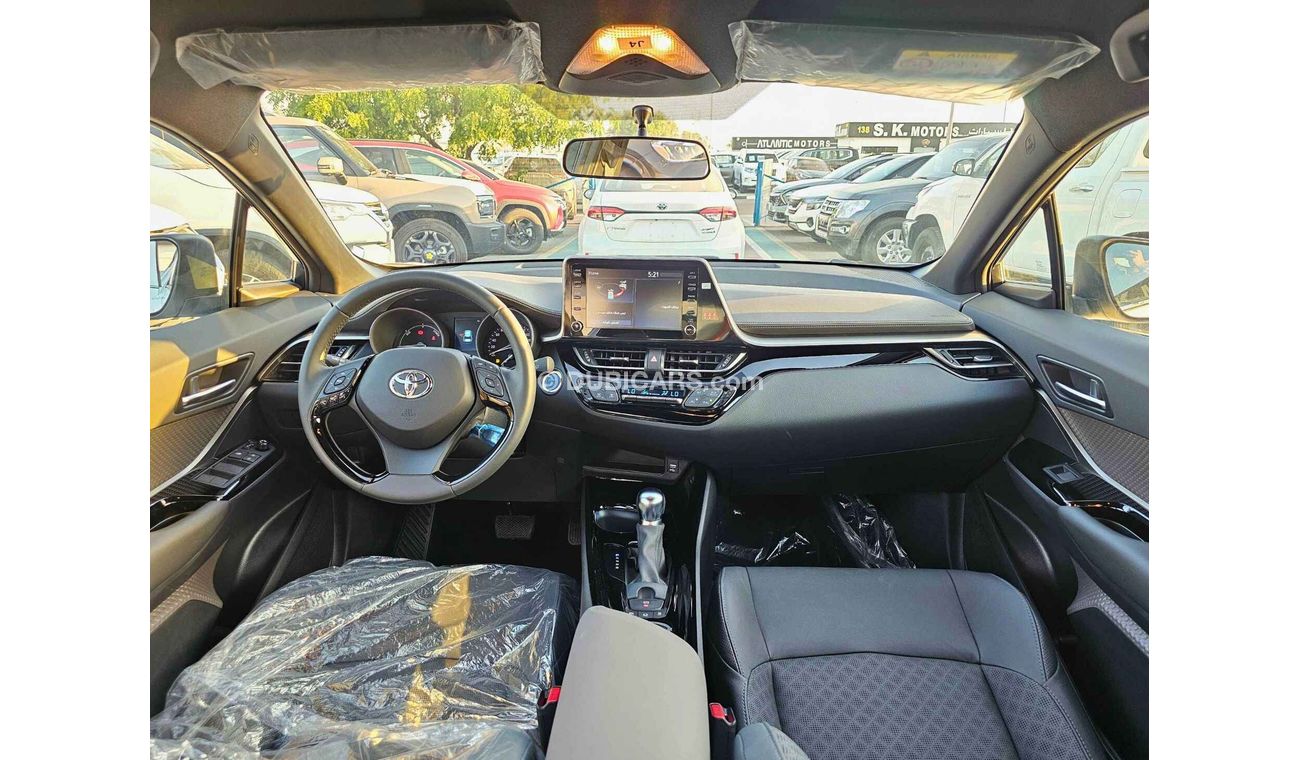 Toyota CHR LUXURY / 1.8L HYBRID / DOUBLE TONE / PUSH START / LEATHER SEATS / FULL OPTION (CODE# 67991)