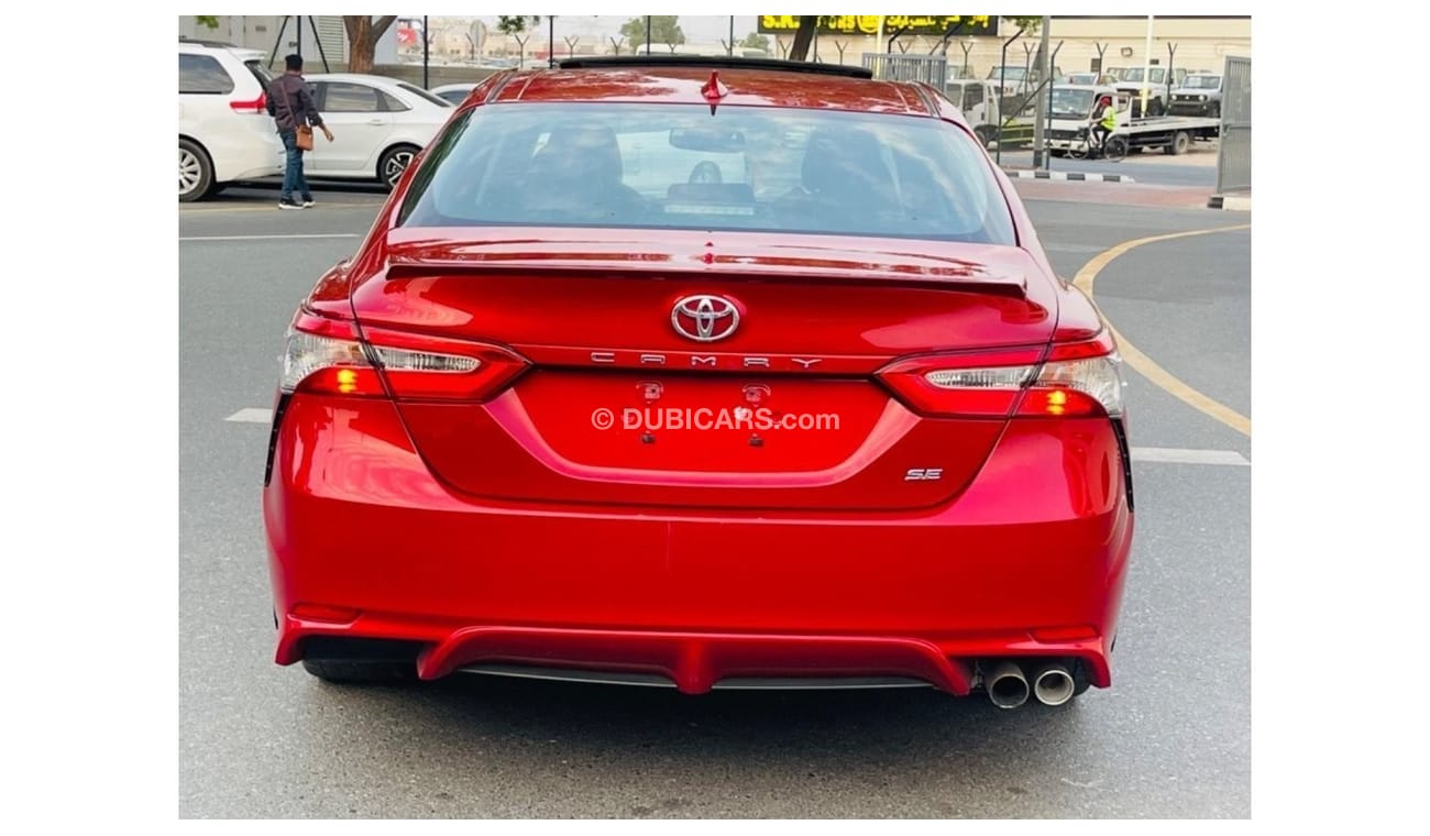 Toyota Camry SE 2019 Camry s class sunroof