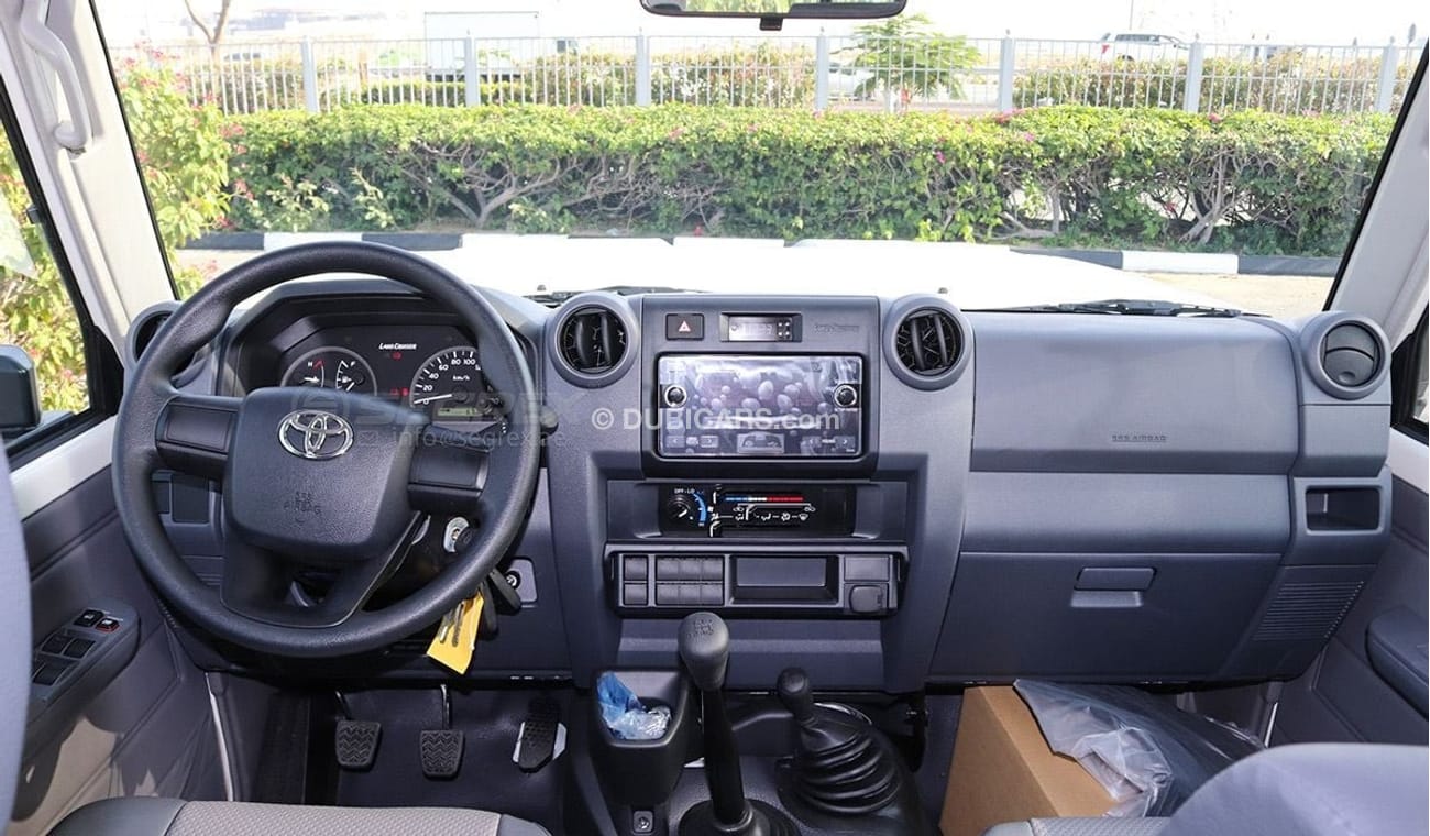 تويوتا لاند كروزر بيك آب 2024 Model Toyota Land Cruiser Pick Up LC79 DC, 4.2L Diesel 4WD 5M/T