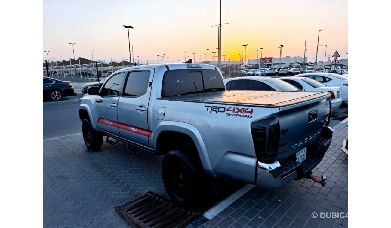 تويوتا تاكوما Toyota Tacoma TRD model:2023 V8 4x4 6 cylinder amrican space in good condition it has all lanch cont