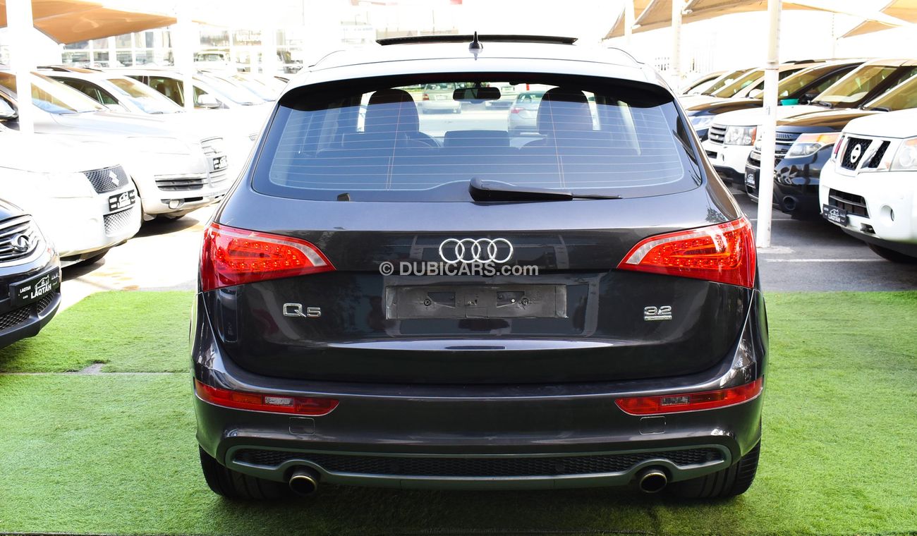 Audi Q5 2011 model, panorama, leather, cruise control, wheels, sensors, rear spoiler, in excellent condition