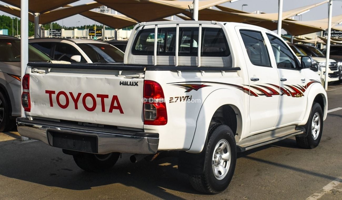 Toyota Hilux 2.7VV-i