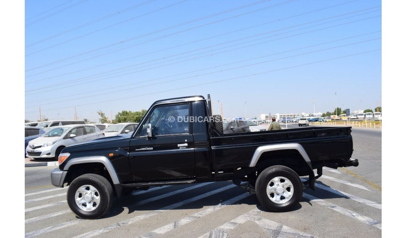 Toyota Land Cruiser Pick Up