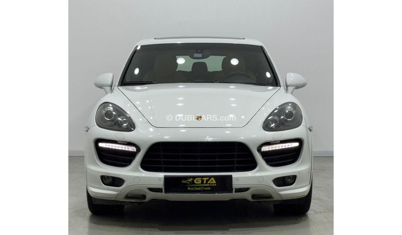 بورش كايان GTS 4.8L 2013 Porsche Porsche Cayenne GTS, Full Service History, Excellent Condition, GCC