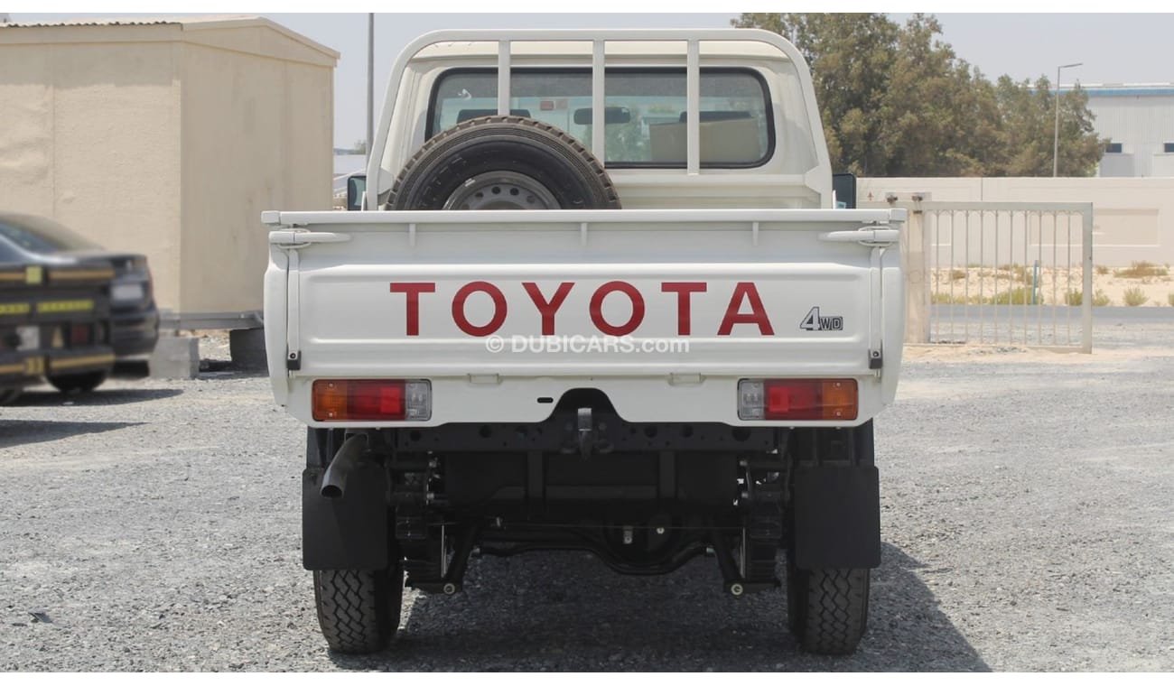 تويوتا لاند كروزر TOYOTA LAND CRUISER 79 4.2L SC 3 SEATER 2 AIRBAG & ABS MT