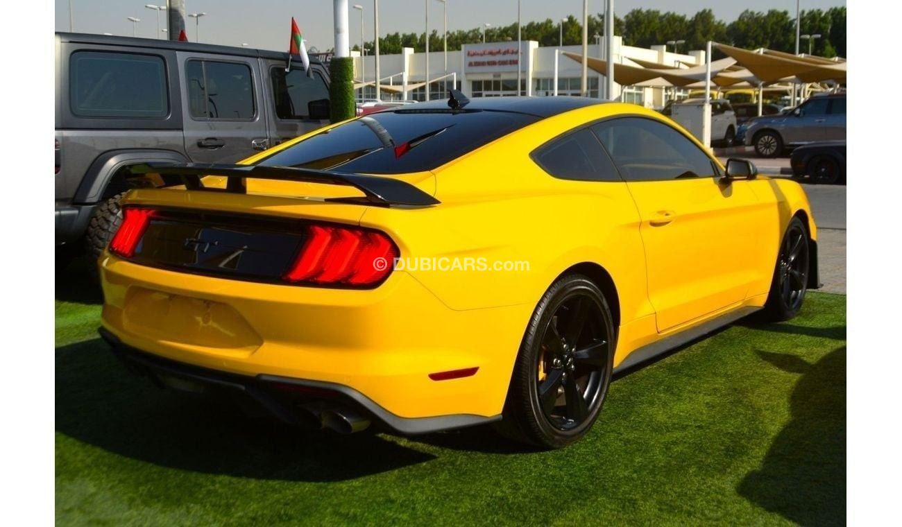 فورد موستانج V8 GT 5.0L//2022//NICE COLOR //SHELBY KIT //GOOD CONDITION