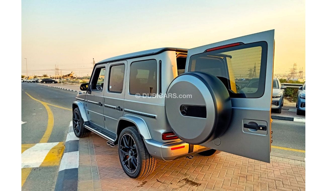 Mercedes-Benz G 63 AMG 4X4² Mercedes-Benz   AMG   G 63 2024 Model V8 Biturbo  Gray color