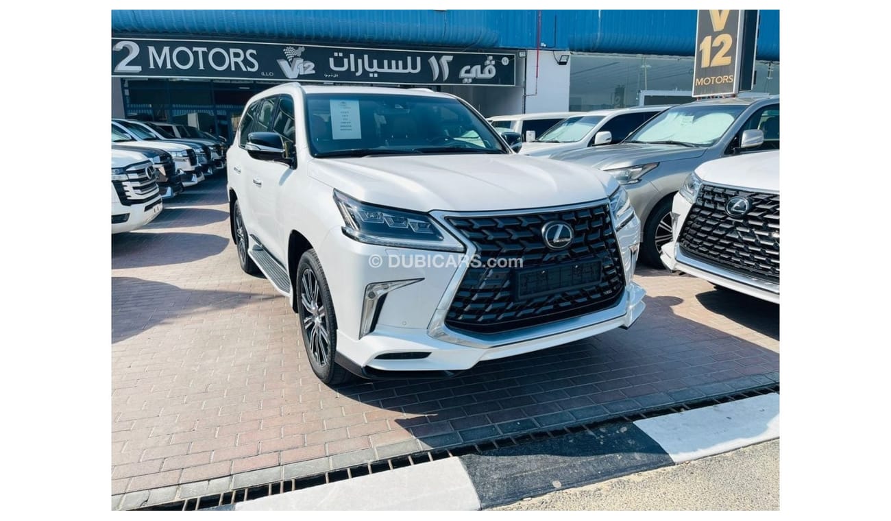 Lexus LX570 LEXUS LX570 4 YEARS WARRANTY FROM ALFUTTAIM