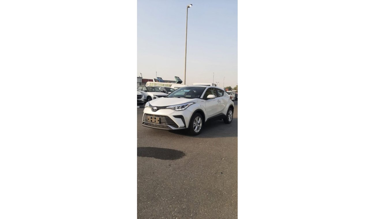 تويوتا Izoa TOYOTA IZOA(CH R) hybrid 1.8 model 2023