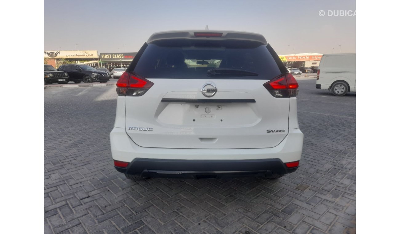 نيسان روج Nissan Rogue 2017 Sv 4x4