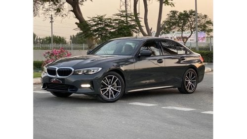 BMW 330i Exclusive GCC SPECS - TURBO CHARGE FULL SERVICE HISTORY - WELL MAINTAINED CAR