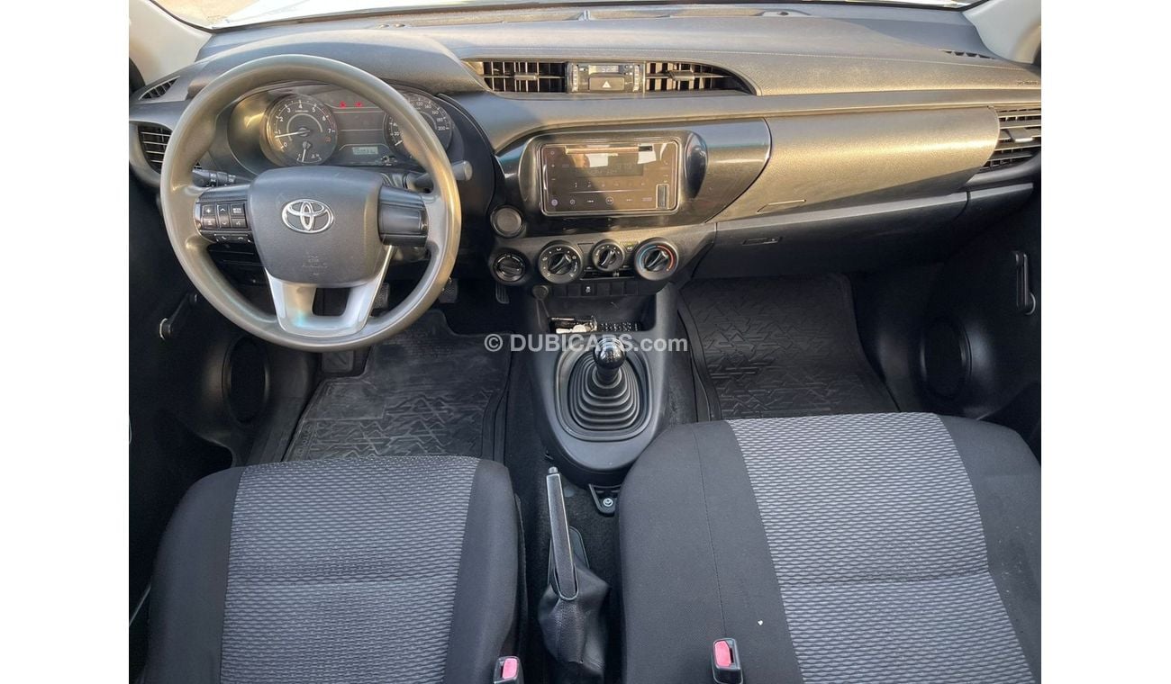 Toyota Hilux 2020 I 4x4 I Full Manual I Ref#351