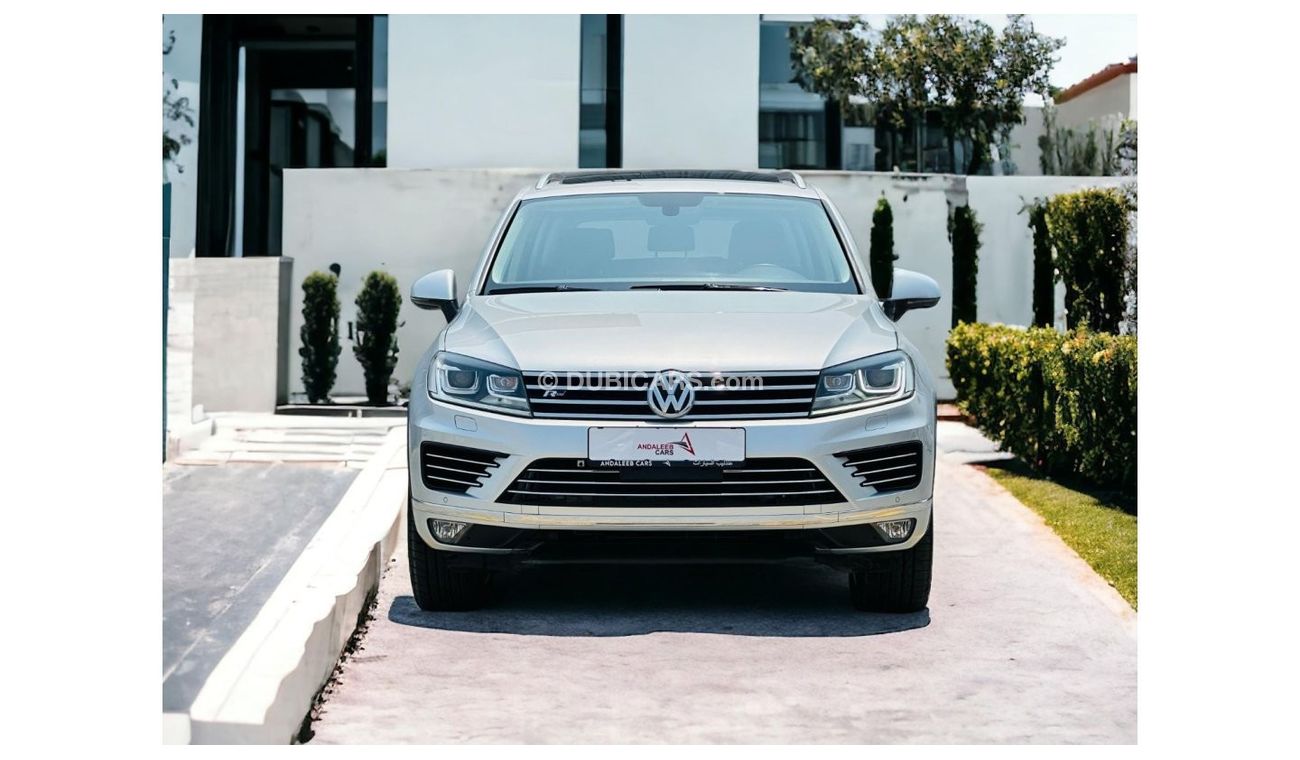 فولكس واجن طوارق هايلاين بلس AED 1,585 PM AVAILABLE | FSH | LOW MILEAGE | VOLKSWAGEN TOUAREG 2018 R-LINE | V6