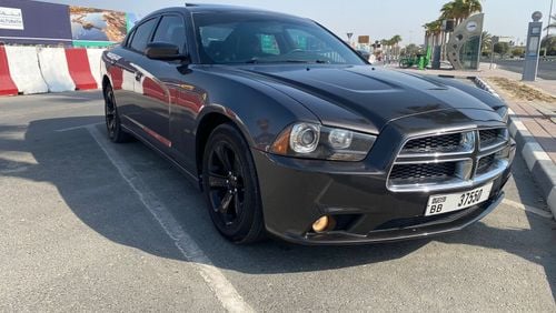 Dodge Charger SXT Plus 3.6L