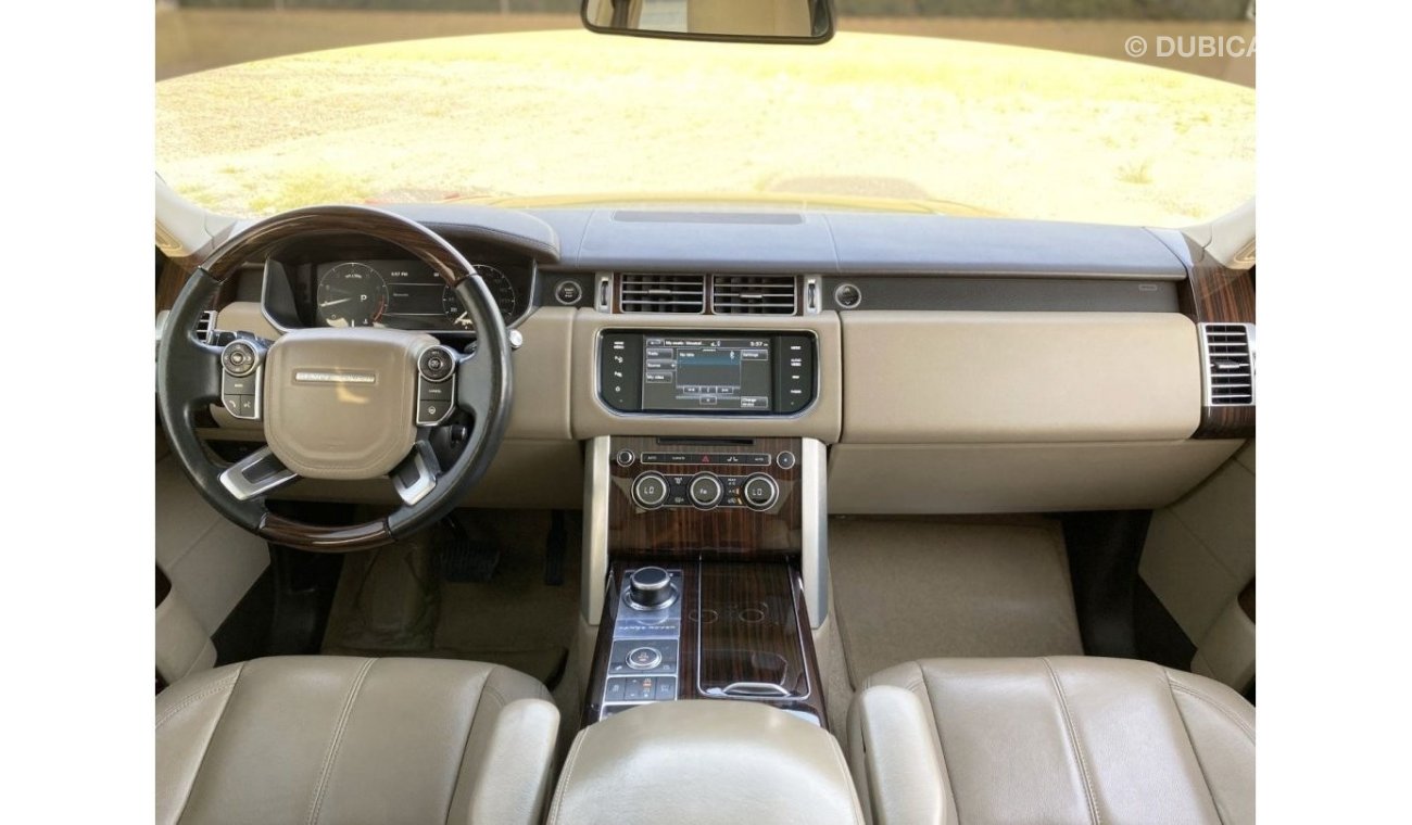 Land Rover Range Rover Vogue Autobiography GCC Specs | 2015 model | V8 engine | Autobiography