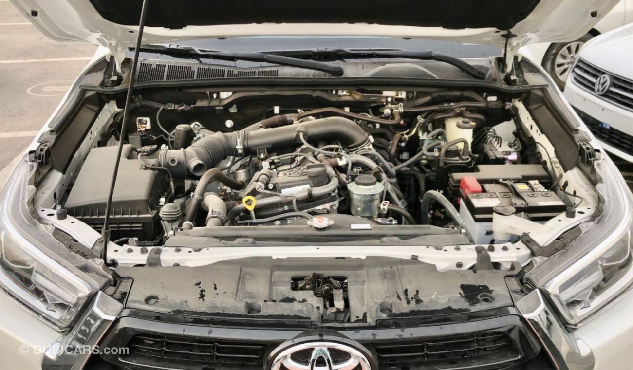 تويوتا هيلوكس Toyota Hilux 2.7L Petrol Automatic D/C 2024