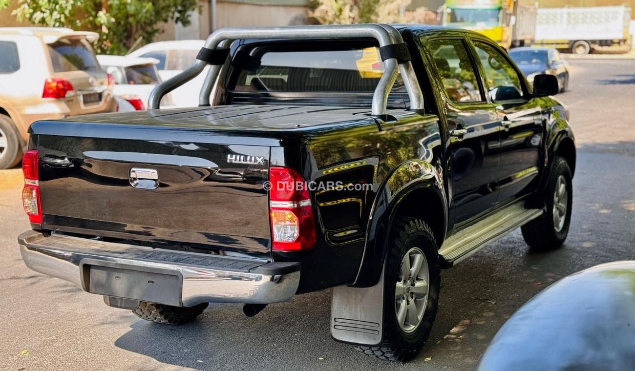 تويوتا هيلوكس EXCELLENT CONDITION | DOUBLE CAB | 3.0L DIESEL ENGINE | RHD