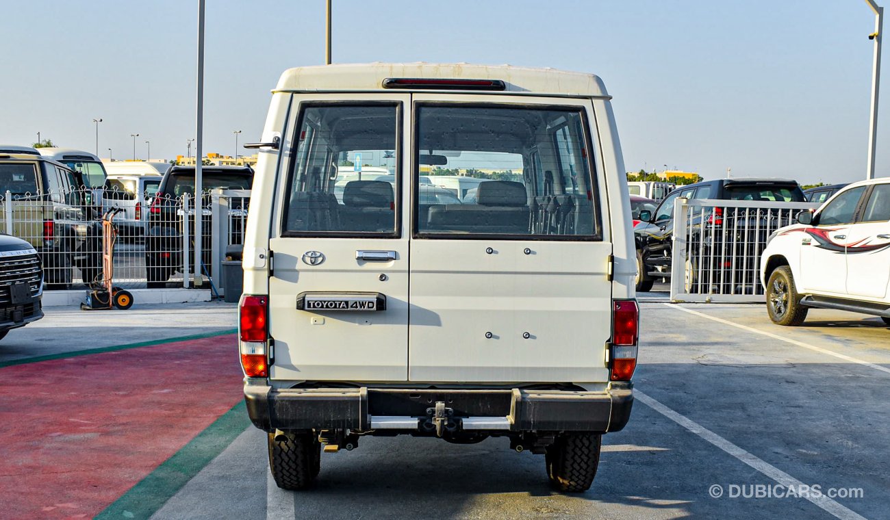 Toyota Land Cruiser Hard Top