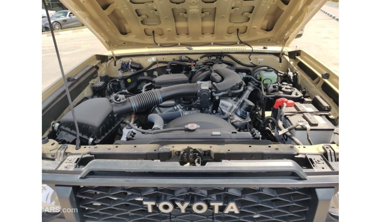 تويوتا لاند كروزر 2024 Toyota Land Cruiser LC 71 4.0L Petrol A/T 4WD Only For Export