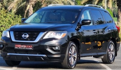 Nissan Pathfinder American