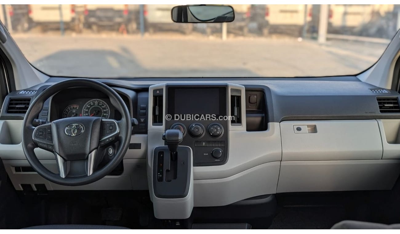 Toyota Hiace TYT HIACE 3.5L PETROL 2025