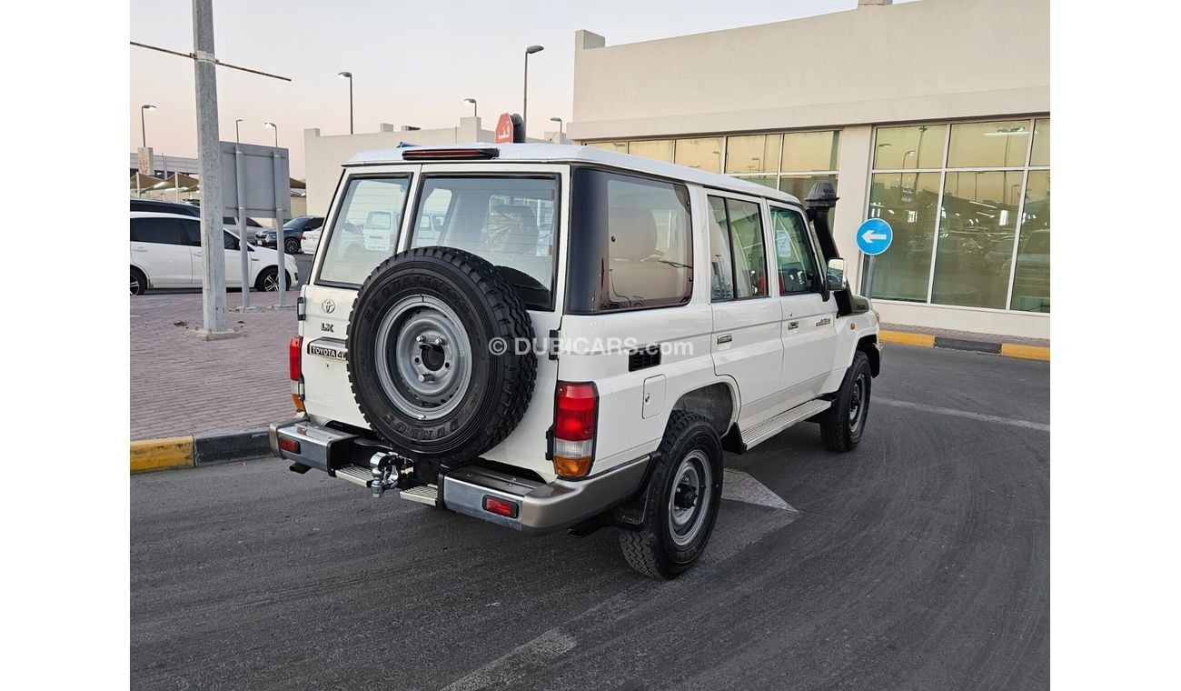 Toyota Land Cruiser Hard Top