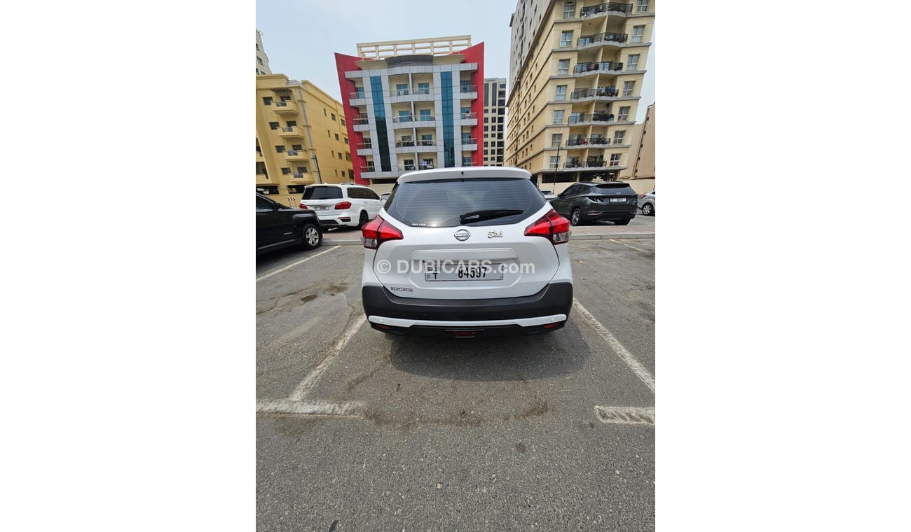 Nissan Kicks S 1.6L