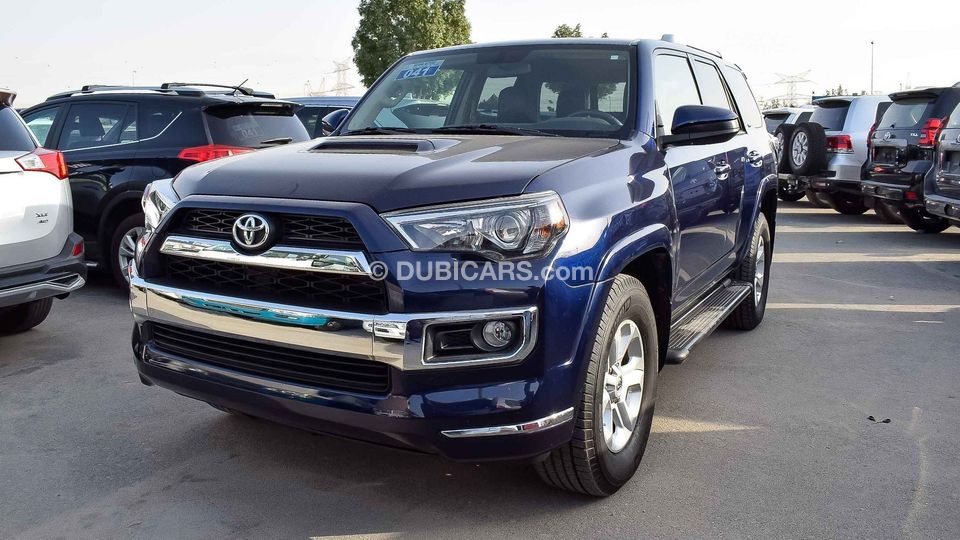 Used Toyota 4Runner 2014 for sale in Dubai 214023