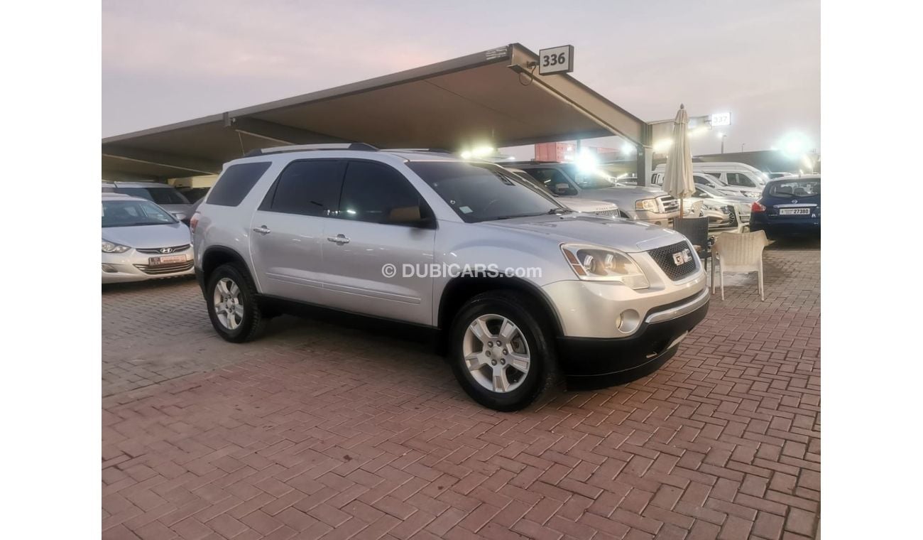 GMC Acadia In excellent condition and requires no expenses