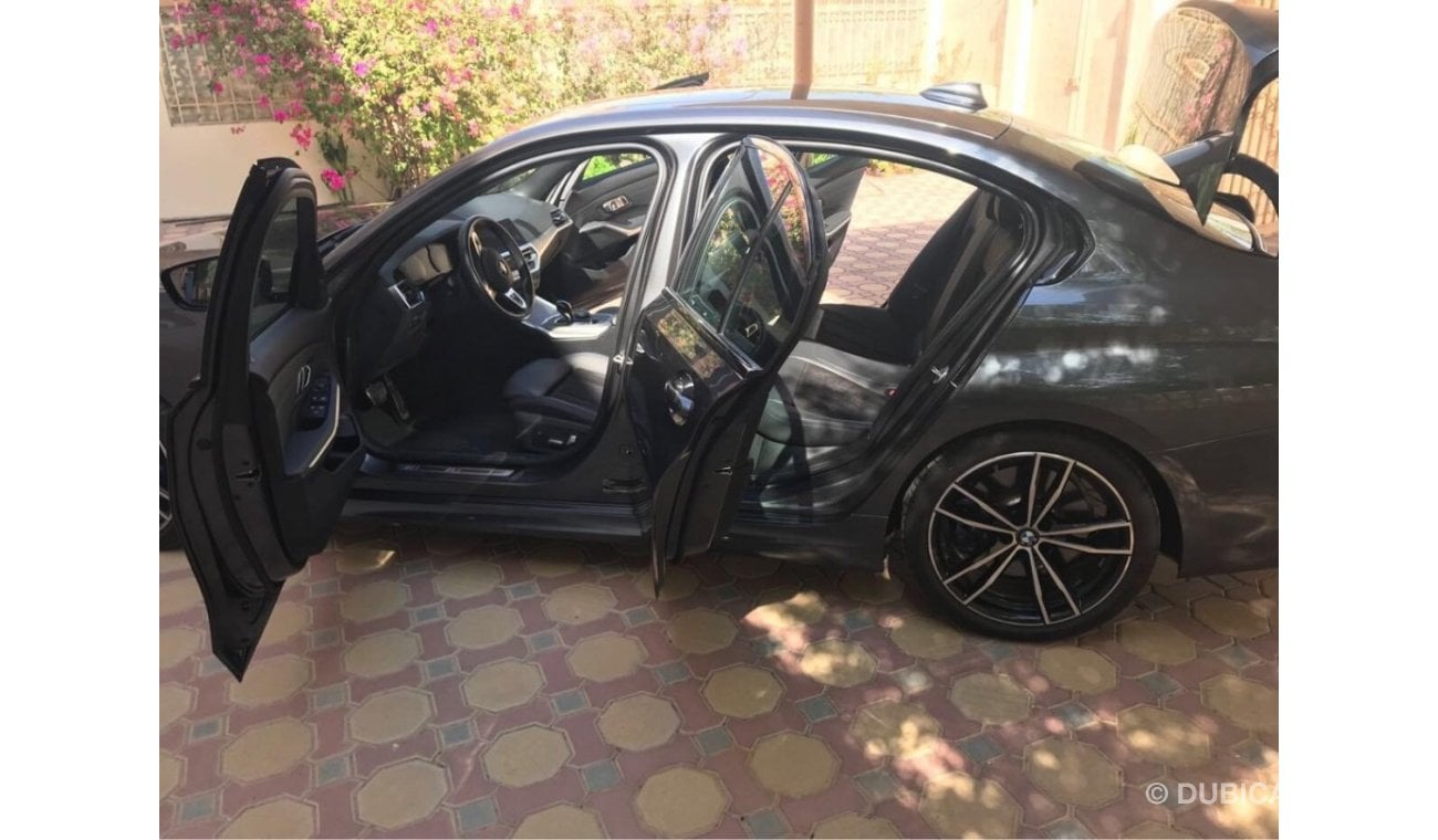 بي أم دبليو 330i M Sport 2.0L (255 HP)