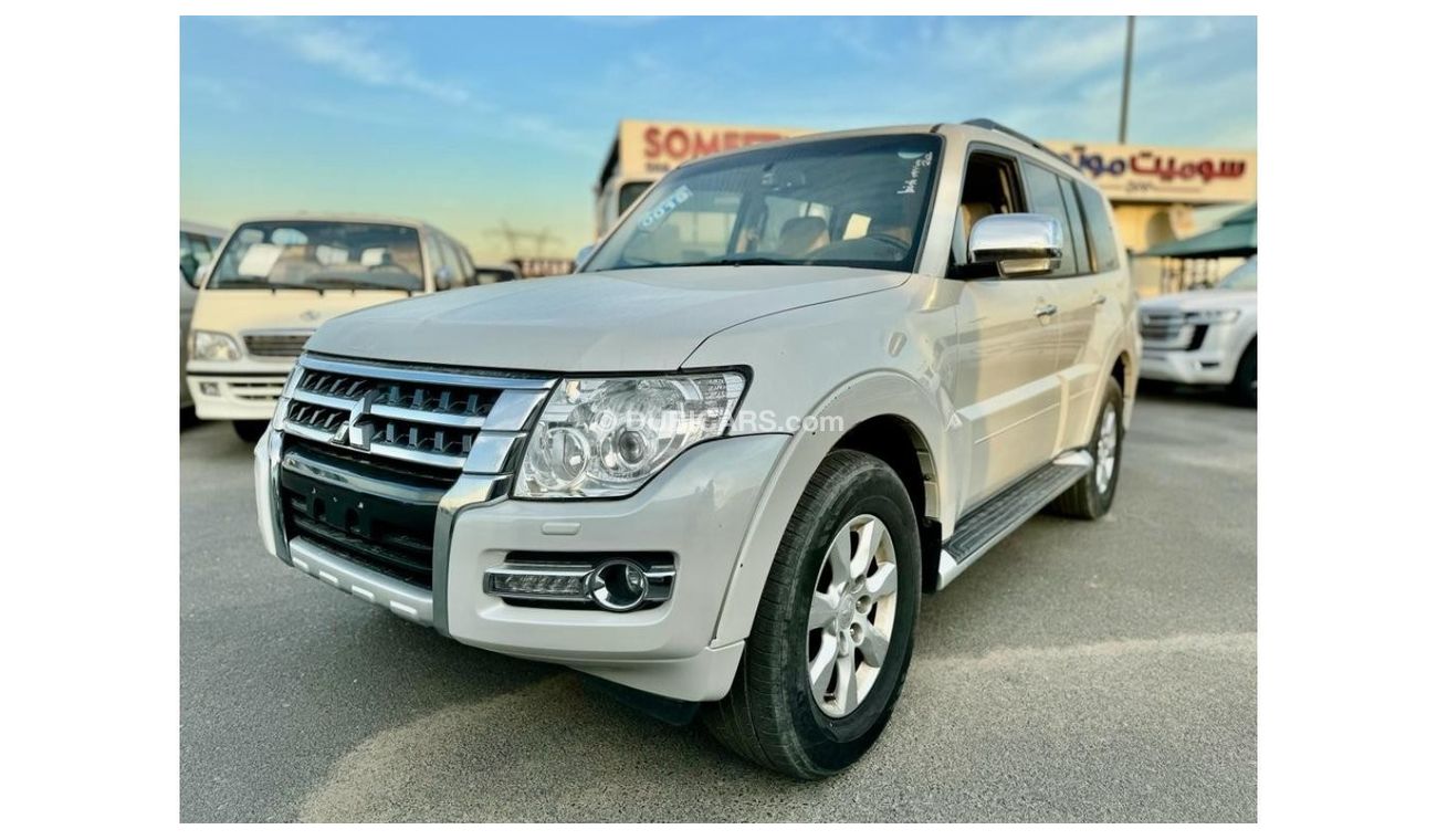 Mitsubishi Pajero GLS