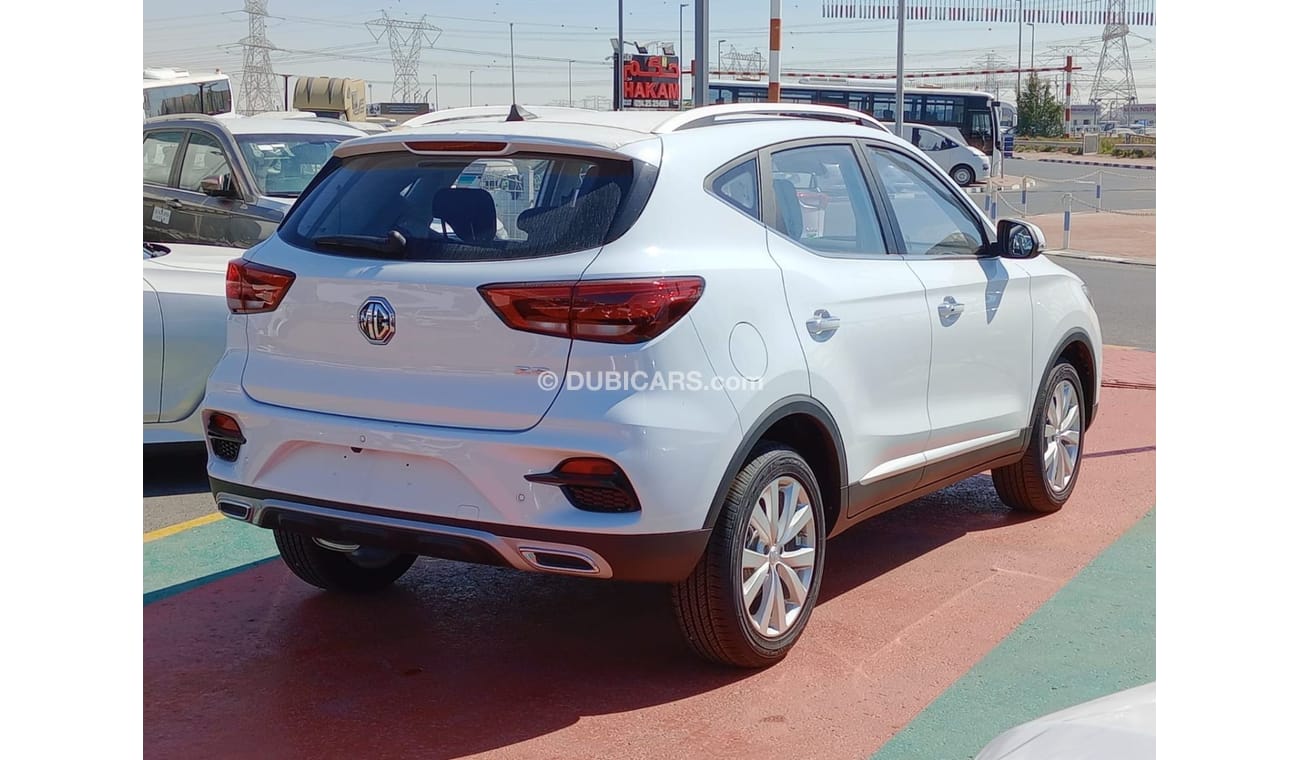 أم جي ZS MG ZS 2025 Comfort FWD 1.5L Petrol white color