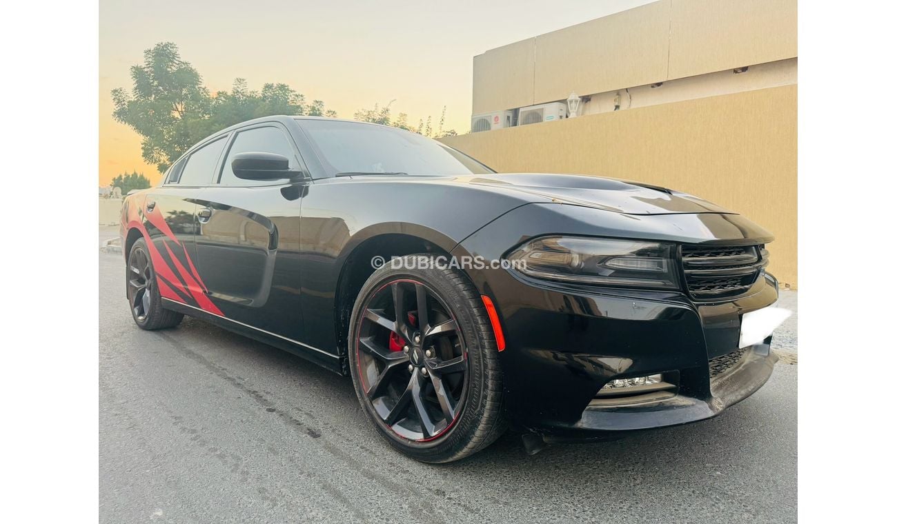 Dodge Charger SXT Mid 3.6L