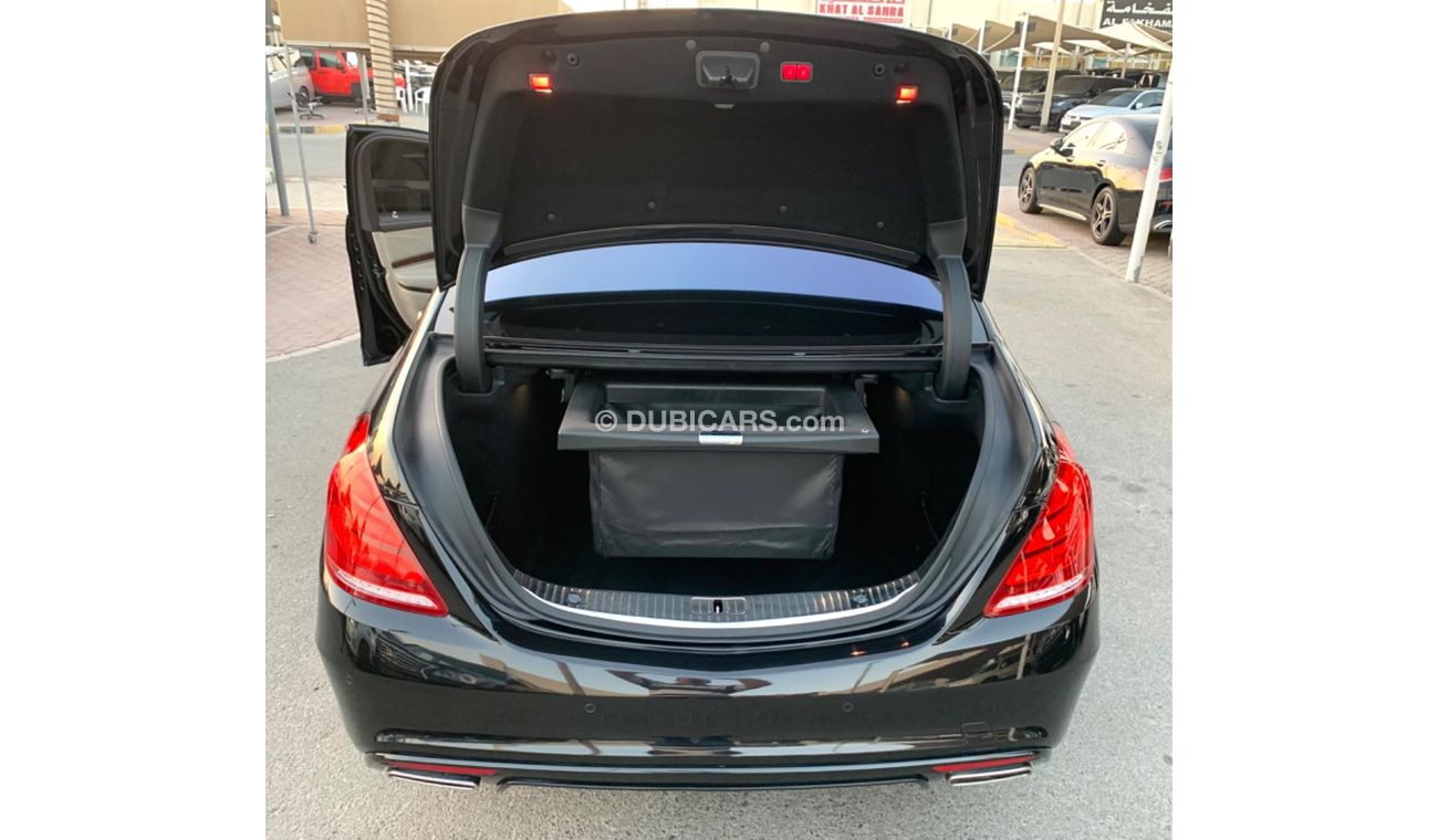 مرسيدس بنز S 550