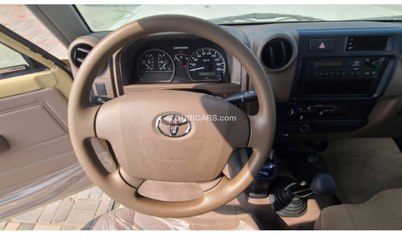 تويوتا لاند كروزر بيك آب TOYOTA	 Land Cruiser PICKUP S/C 4.2L DSL   WITH DIFF LOCK  	 		   2023