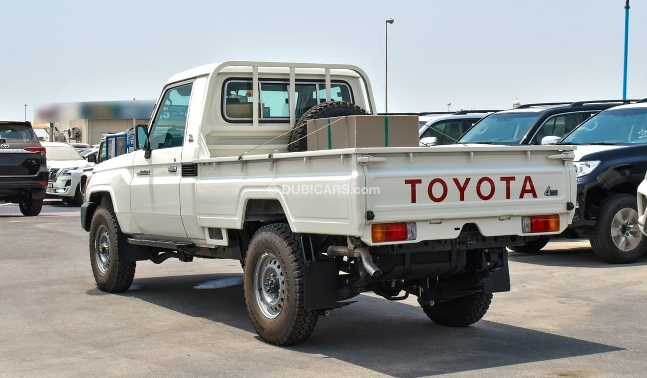 Toyota Land Cruiser Pick Up