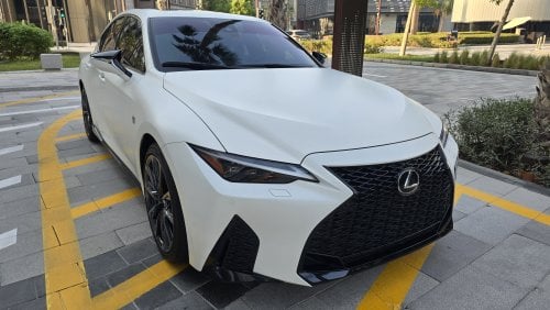 Lexus IS350