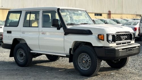 تويوتا لاند كروزر هارد توب Land cruiser  lc76 hardtop 5doors 4.2L DIESEL V6 MY2024 FOR EXPORT ONLY