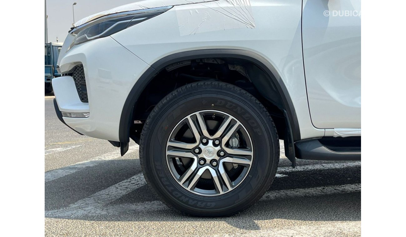 تويوتا فورتونر FORTUNER VX1 4.0L PETROL