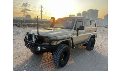 Toyota Land Cruiser Hard Top