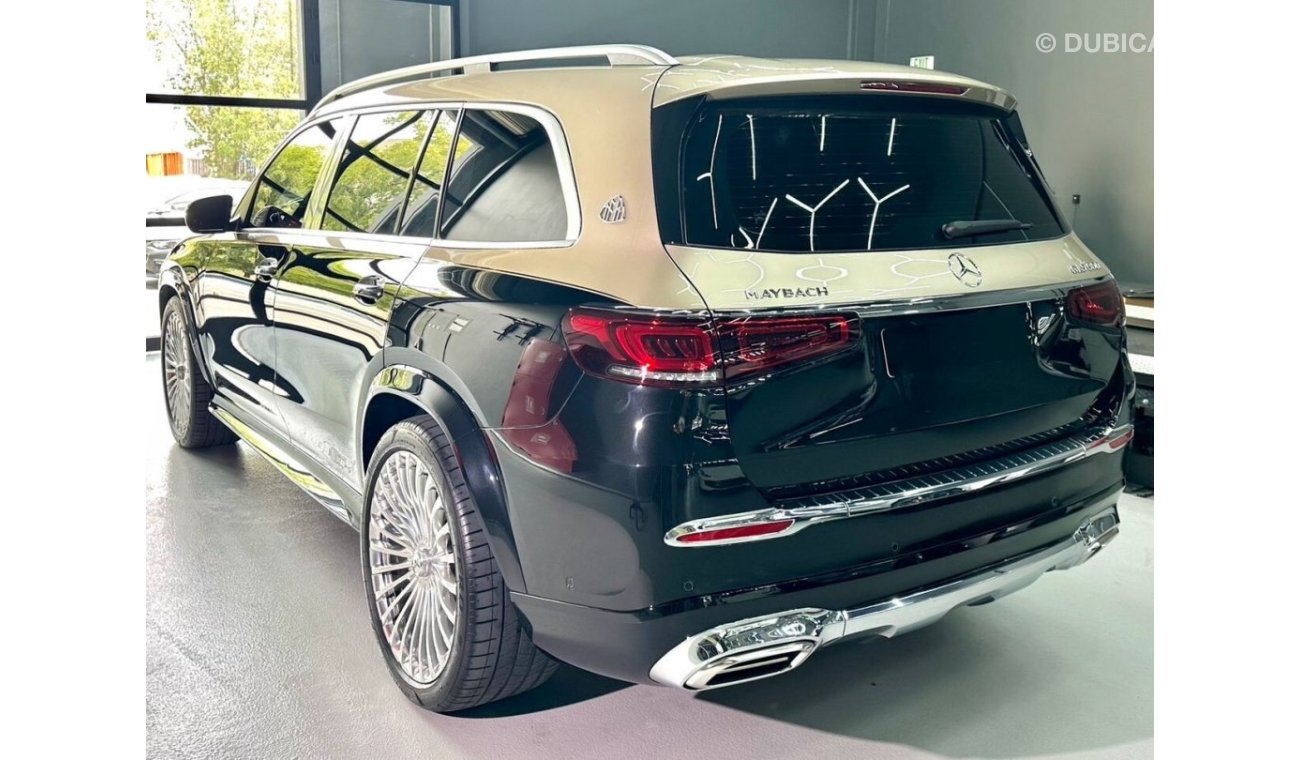 مرسيدس بنز GLS 600 Maybach Golden-black