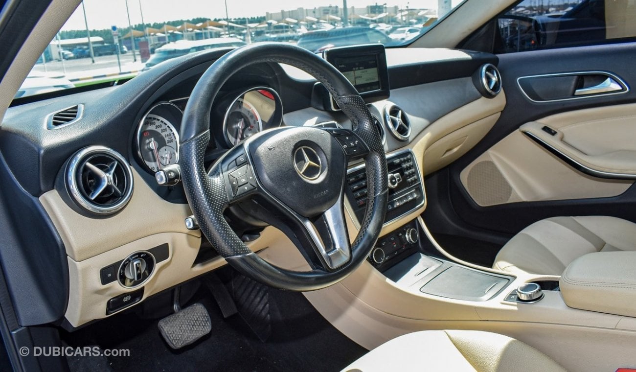 Mercedes-Benz GLA 250 4Matic