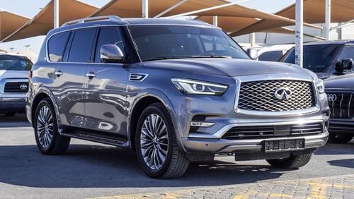 Infiniti QX80