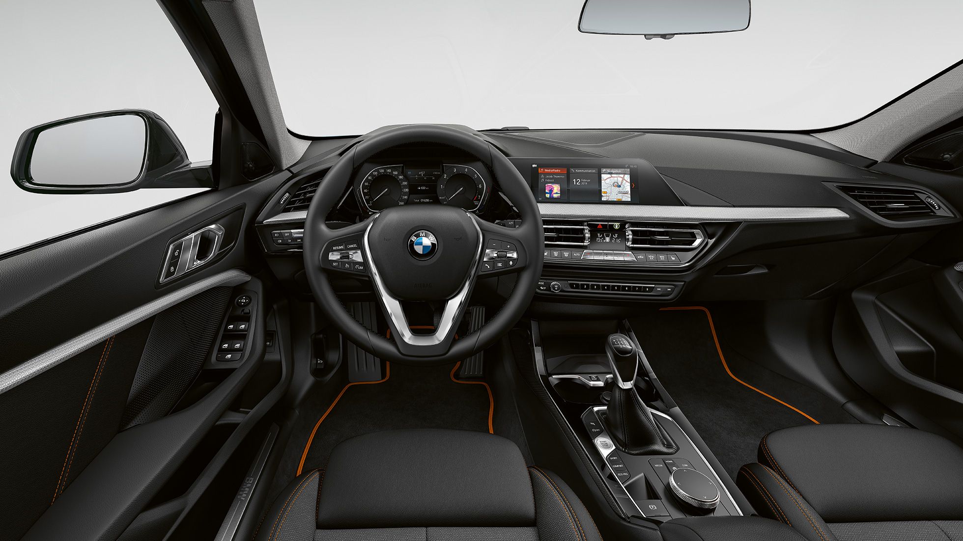 BMW 125i interior - Cockpit