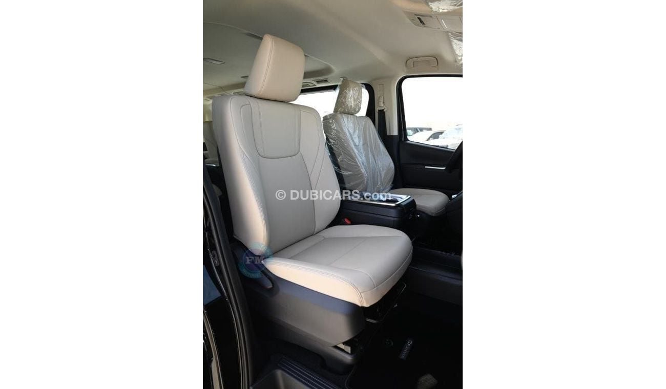 Toyota Granvia V Luxury 2.8L Diesel 6-Seater Automatic