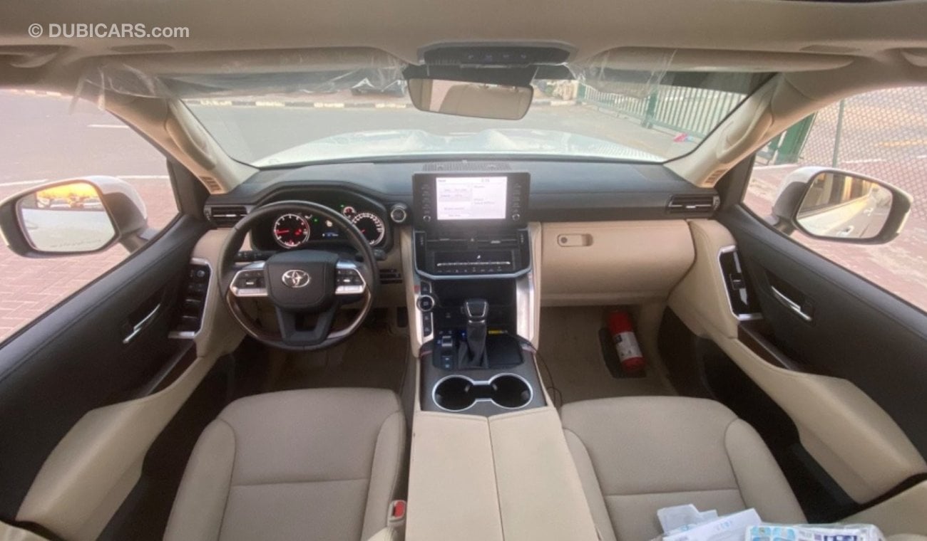 Toyota Land Cruiser 4.0 GXR Full option with warranty