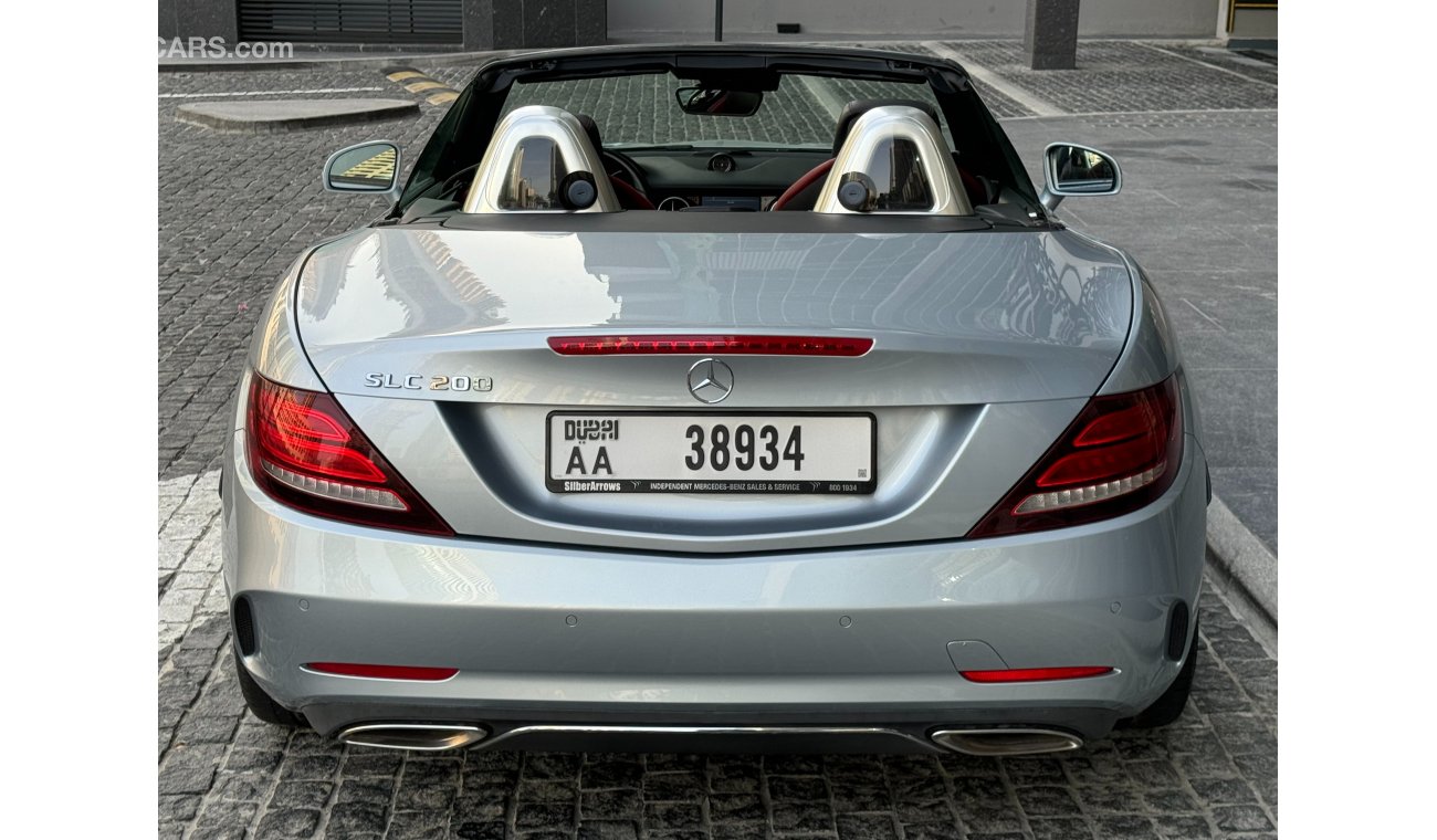 Mercedes-Benz SLC 200