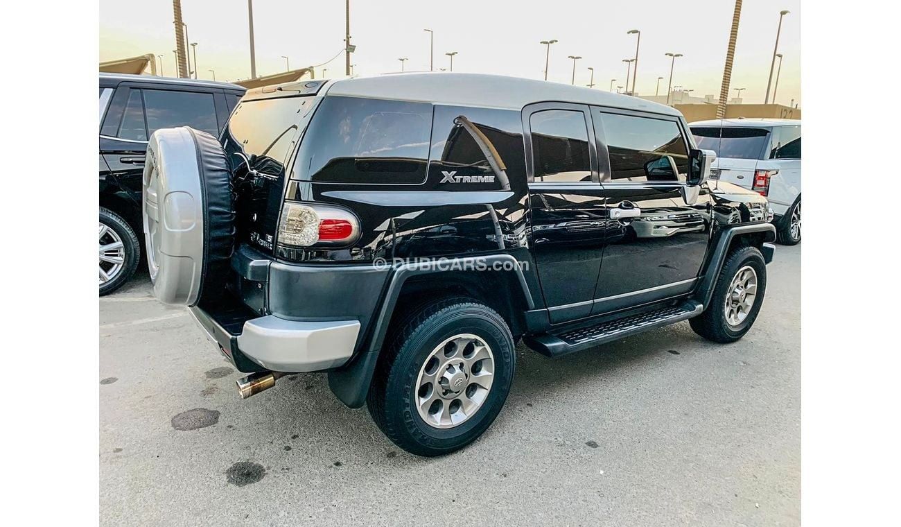 Toyota FJ Cruiser